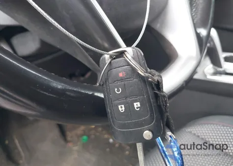 2015 Chevrolet Equinox 1Lt из США, поврежденный, VIN 2GNALBEK8F6342028